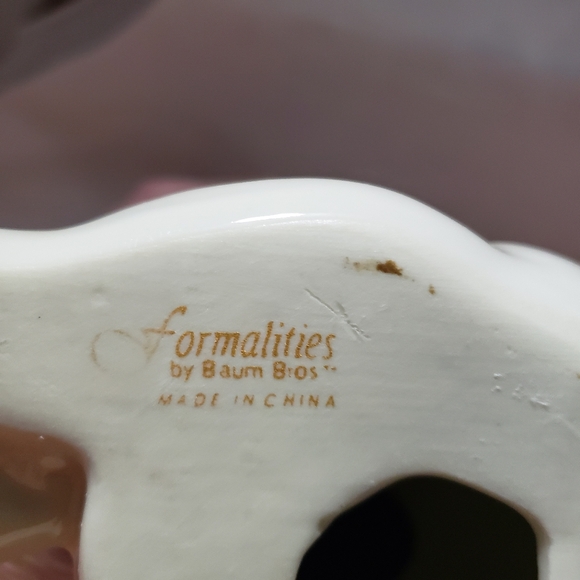 Vintage Porcelain Elephant from Formalities by Baum Brothers - Picture 8 of 9